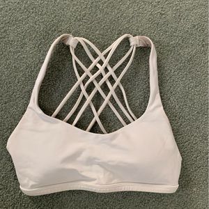 Lululemon Free To Be Bra